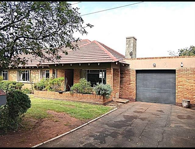 3 BEDROOM HOUSE FOR SALE IN PARKDENE